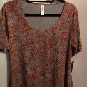 LuLaRoe perfect T size Medium.